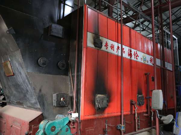 新農(nóng)村新供熱，秸稈變綠煤，秸稈直燃鍋爐來(lái)幫忙